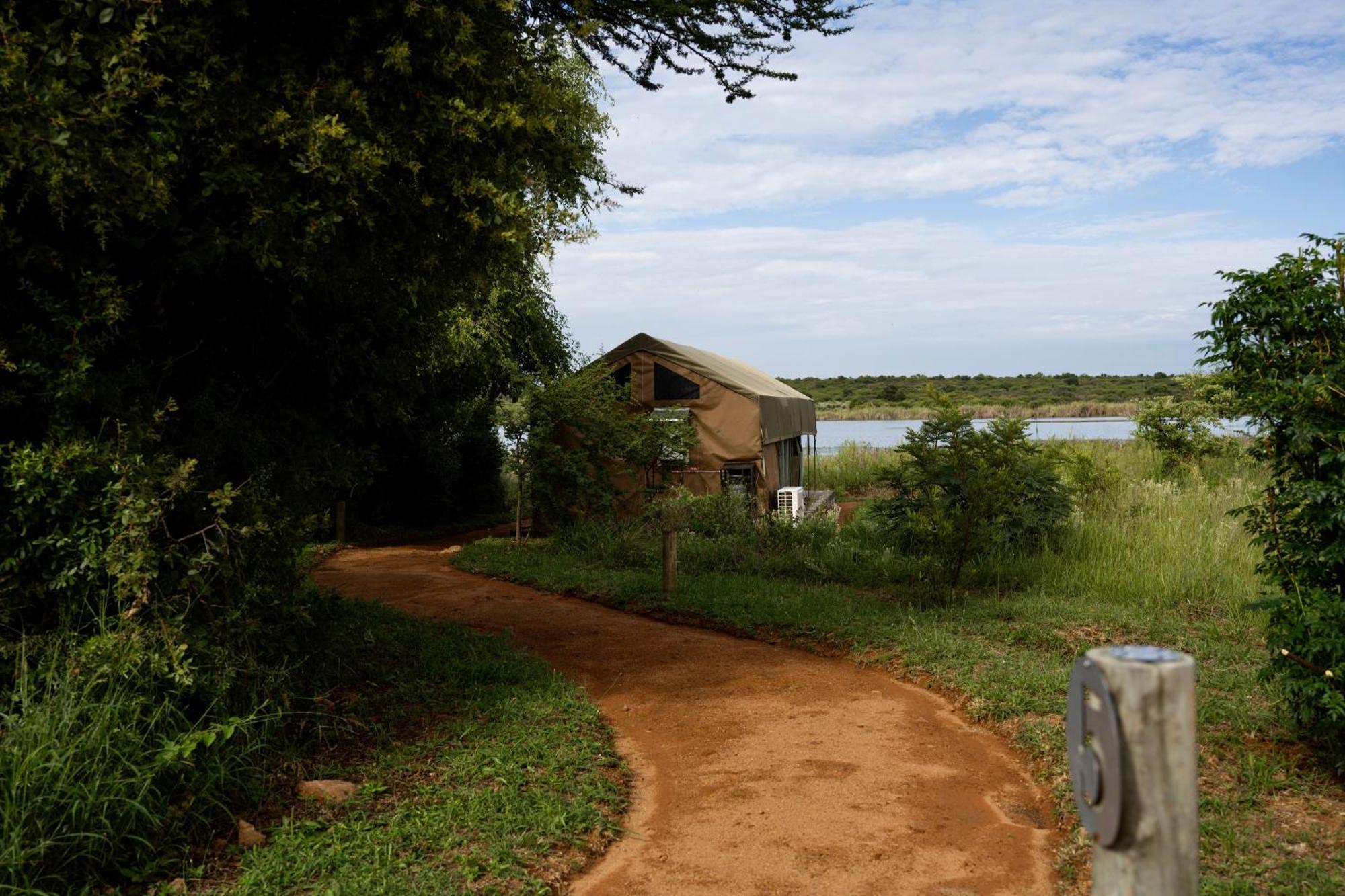 Little Mongena Tented Camp Klipdrift Bagian luar foto